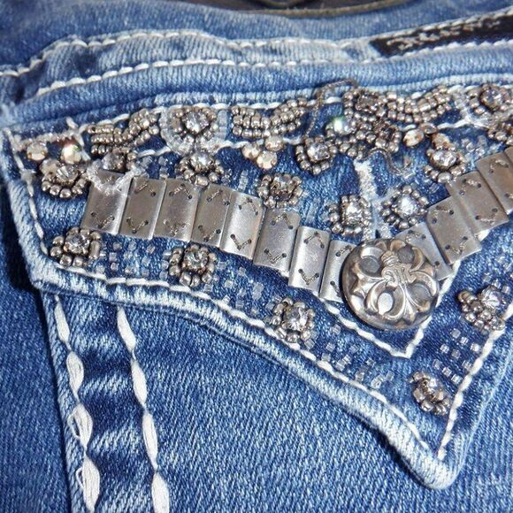 Miss Me metal & gems accts boot cut jeans - Picture 4 of 7